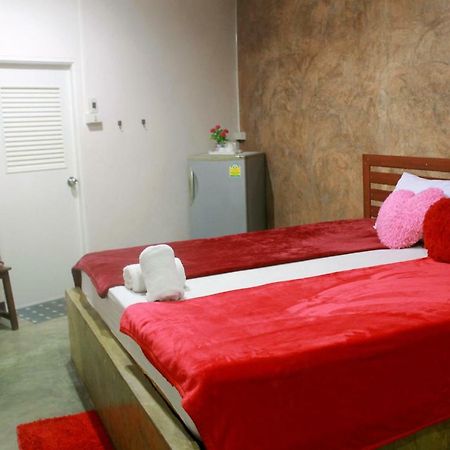 Ban Khun Rin Homestay アムパワー エクステリア 写真