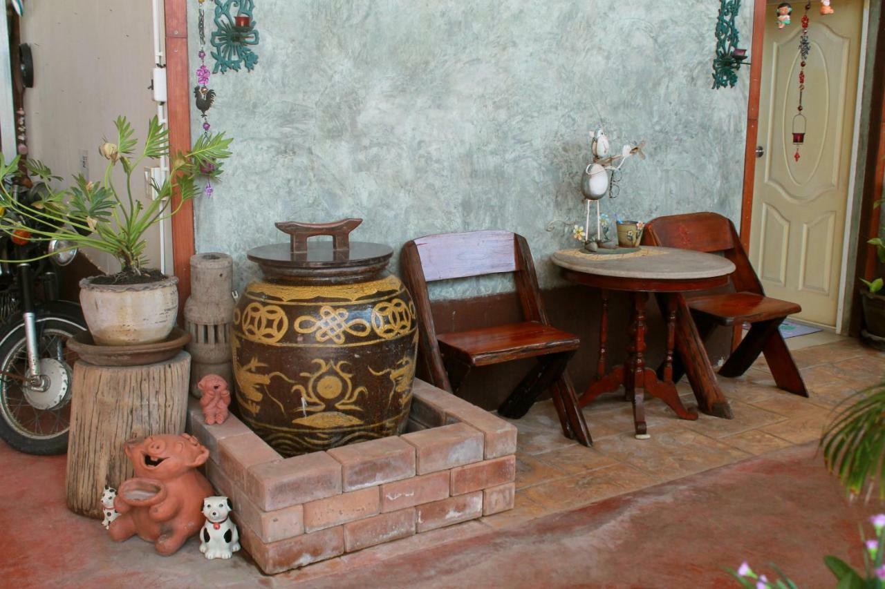 Ban Khun Rin Homestay アムパワー エクステリア 写真
