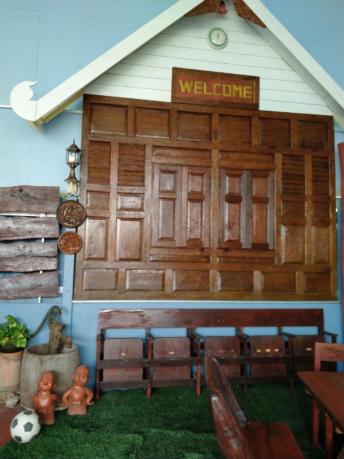 Ban Khun Rin Homestay アムパワー エクステリア 写真